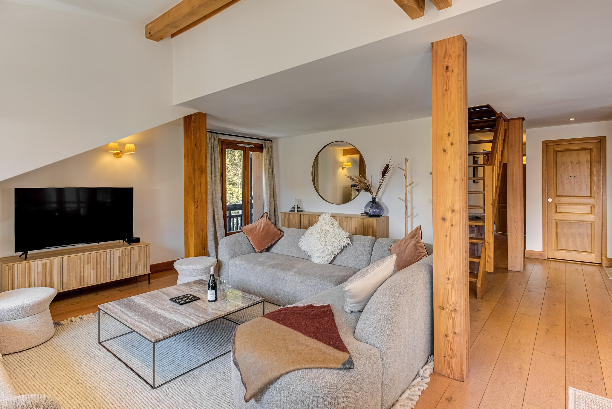 Apartment-Deuxieme-Alpes-Travel-April-2025-WEB-08