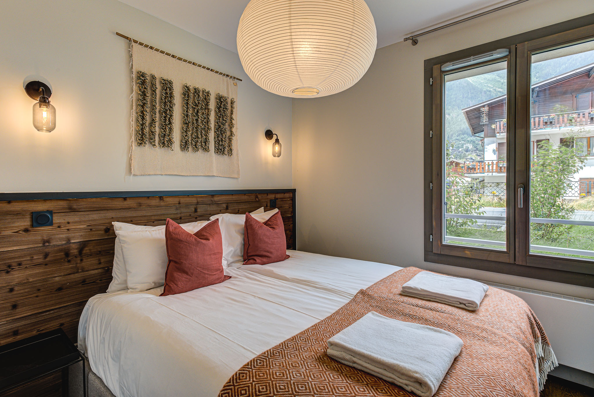 White-Pearl-A05-Alpes-Travel-Chamonix-Centre-28