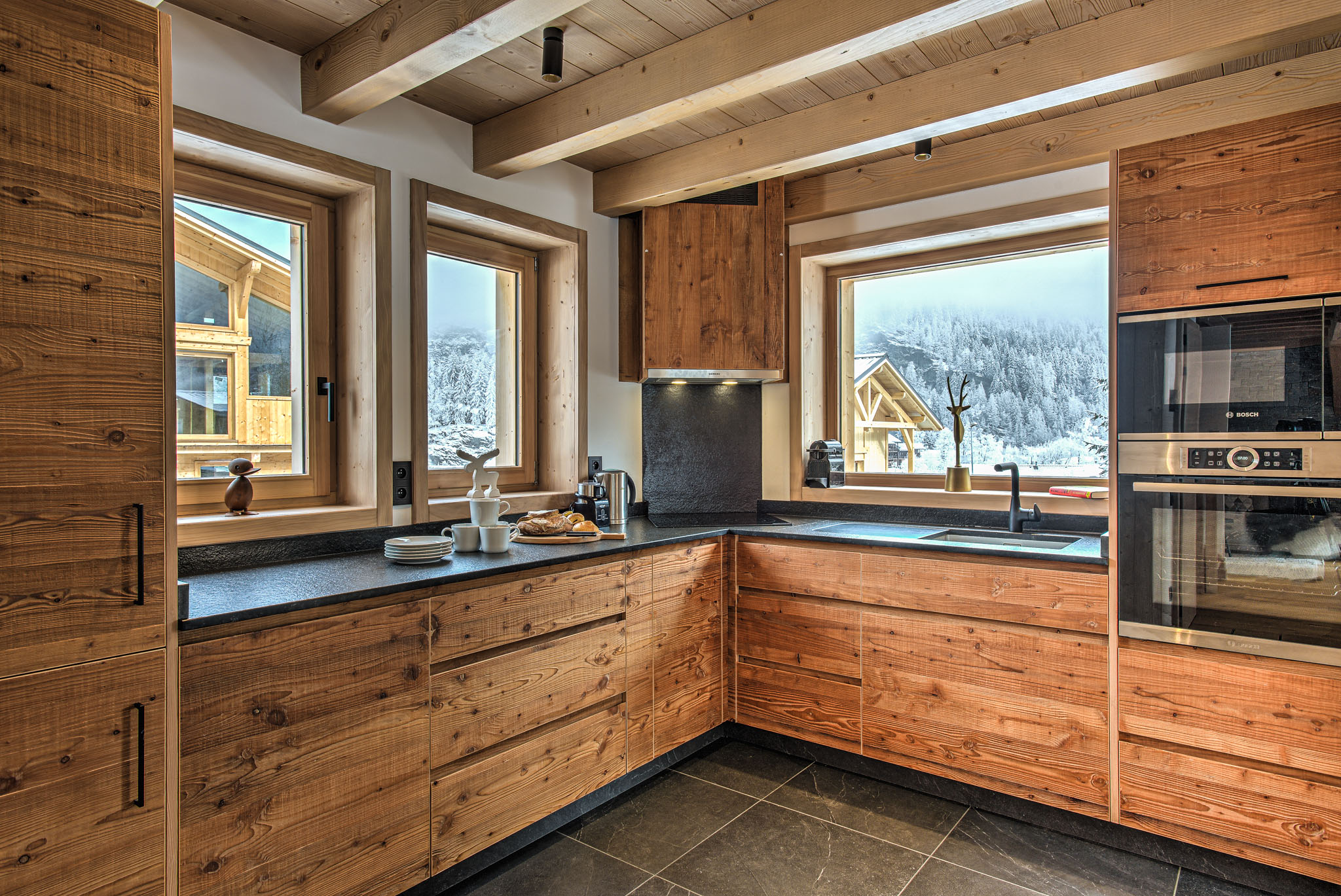 Belle-des-Neiges-Alpes-Travel-Les-Houches-037