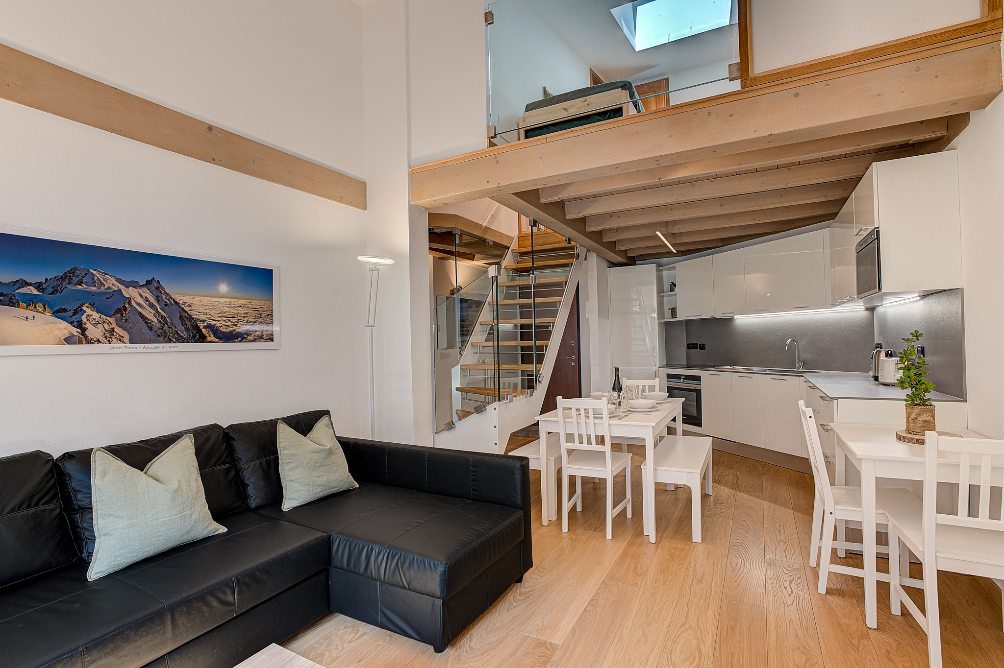 Apartment-Colibri-Central-Chamonix-Alpes-Agency-12