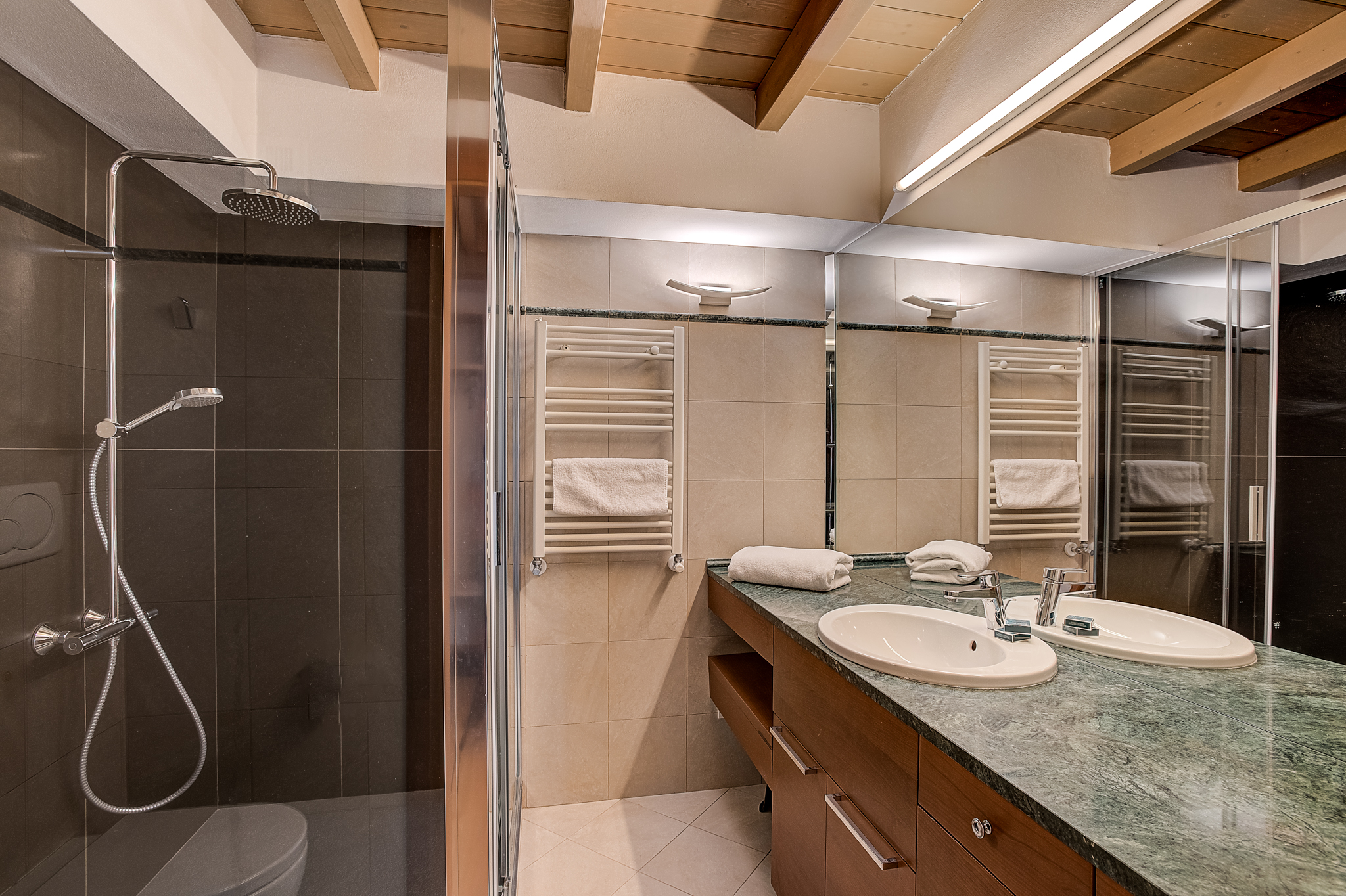 Apartment-Colibri-Central-Chamonix-Alpes-Agency-21