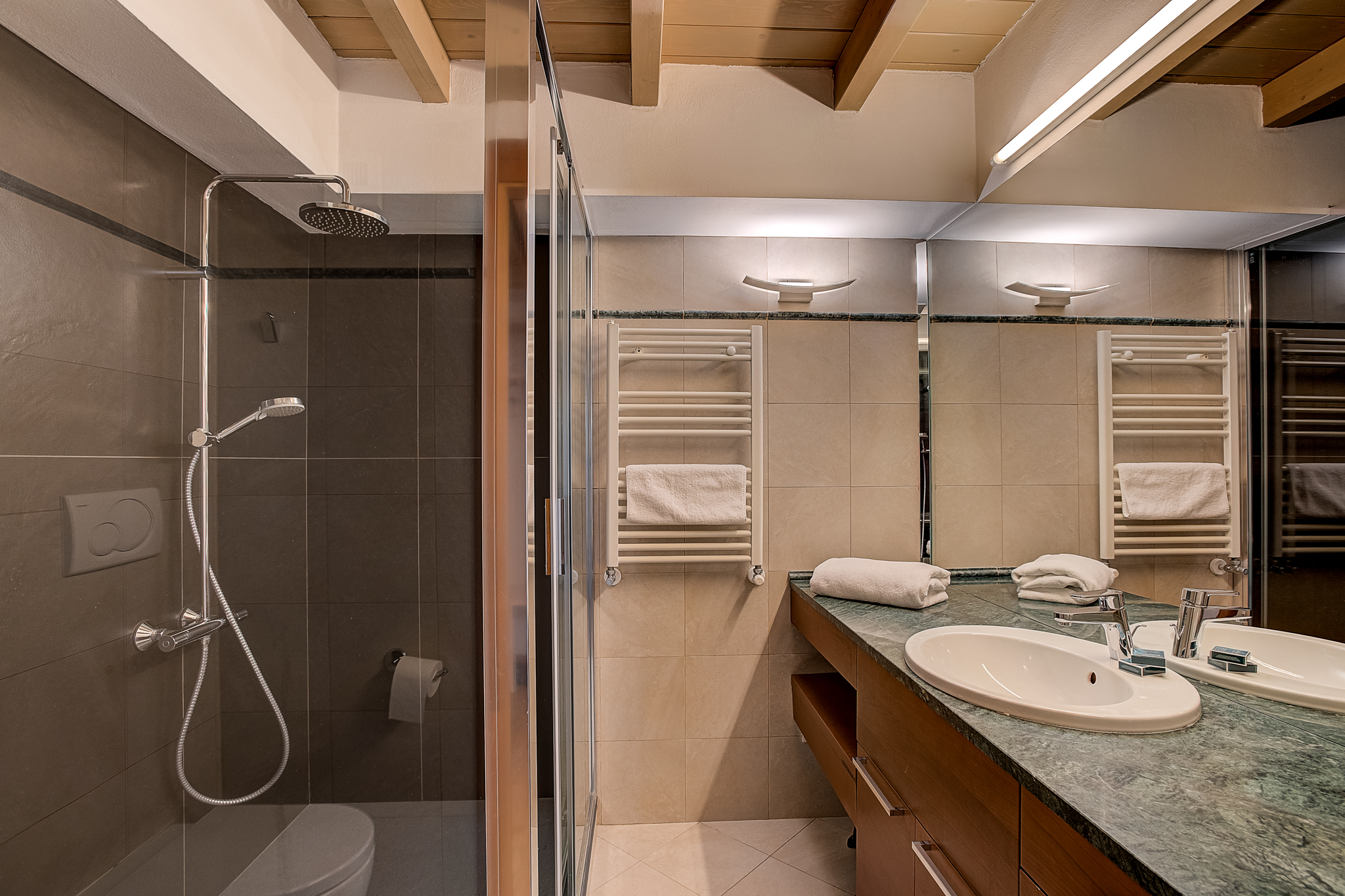 Apartment-Colibri-Central-Chamonix-Alpes-Agency-23